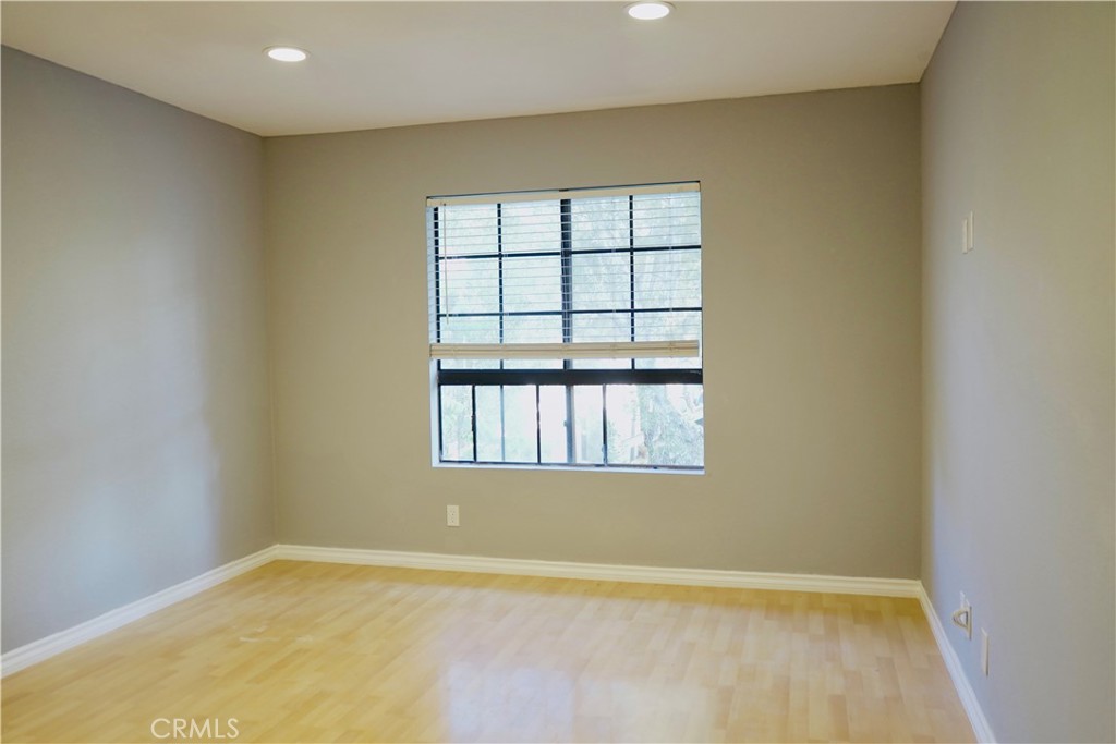 32221 N Alipaz Street 262 Property Photo 10