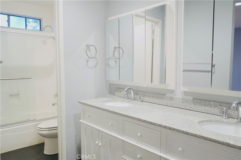 32221 N Alipaz Street 262 Property Photo 16