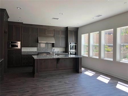 40 Barberry Property Photo 1