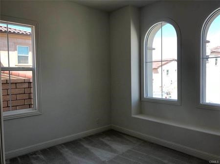 40 Barberry Property Photo 7