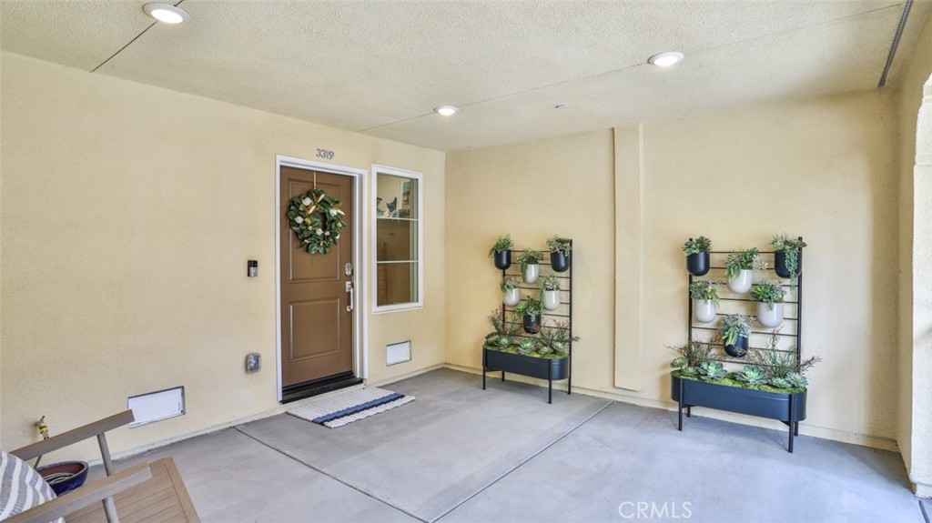 3319 Doheny Way Property Photo 7