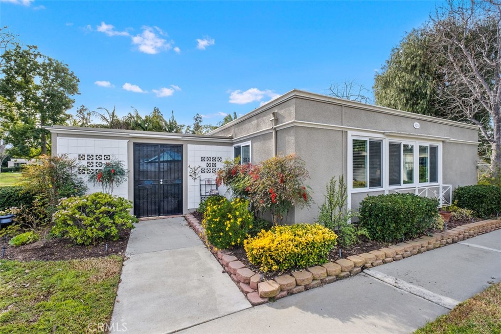 420 Ave Castilla B Property Photo 1