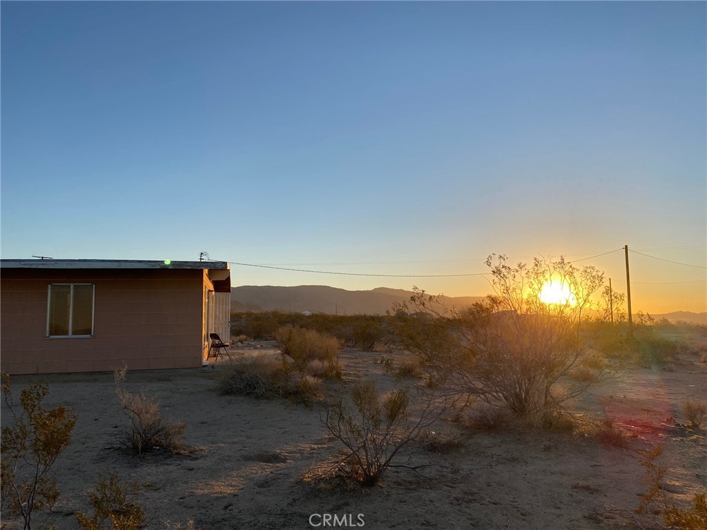 5555 Oleta Rd Property Photo 1