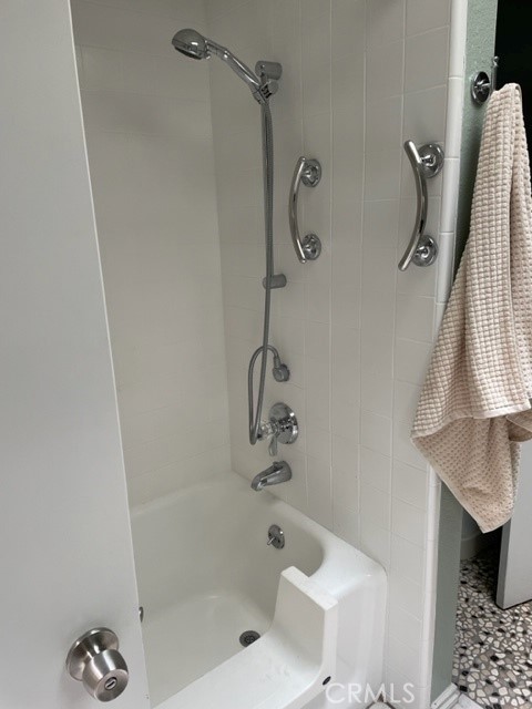 546 Via Estrada A Property Photo 13