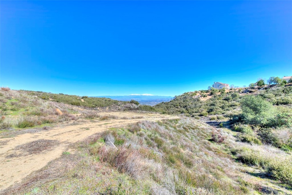 7 South Main Divide Property Photo 8