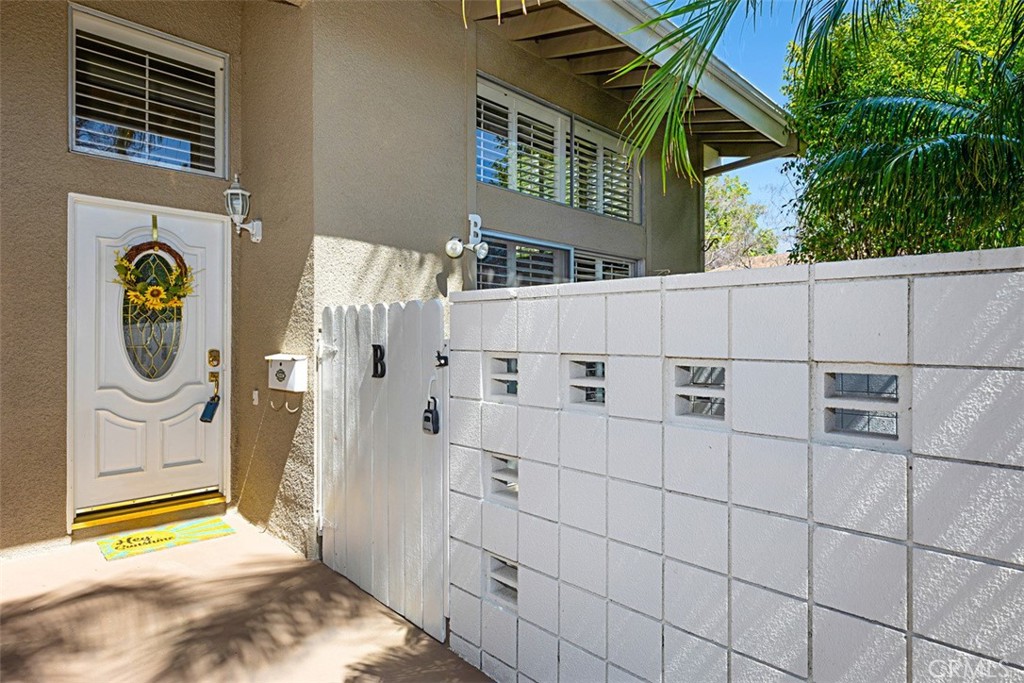 480 Calle Cadiz B Property Photo 5