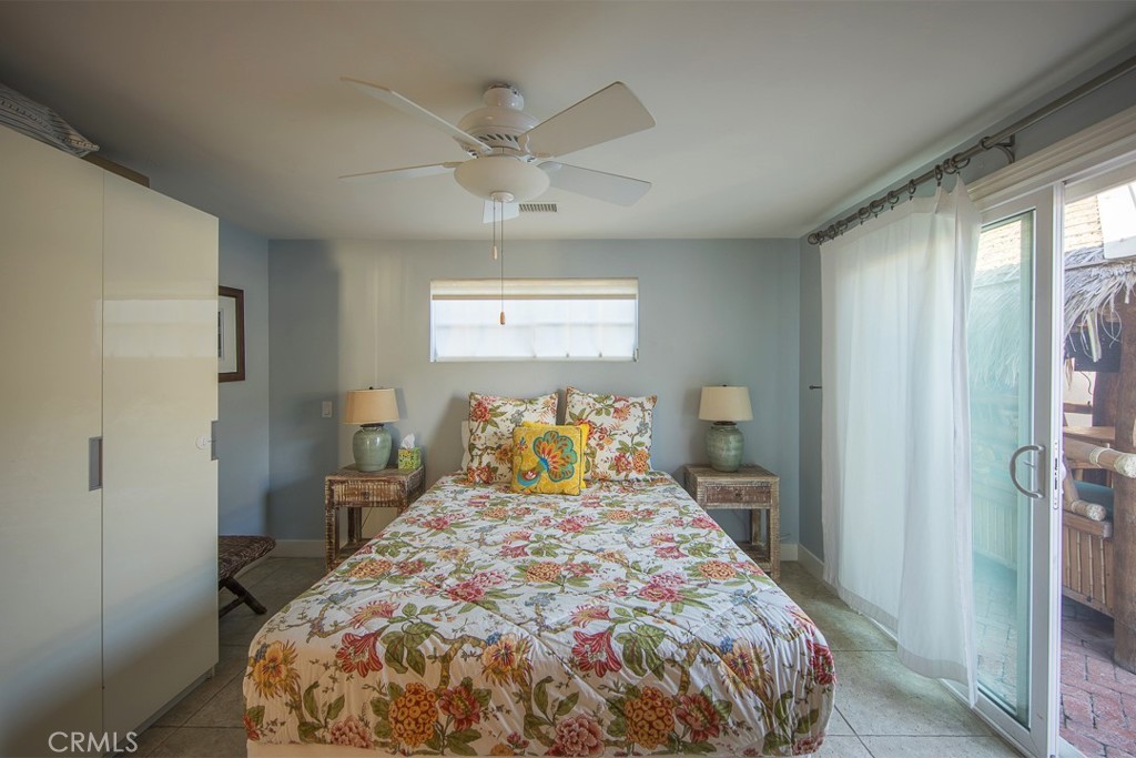 1086 Glenneyre Street Property Photo 26