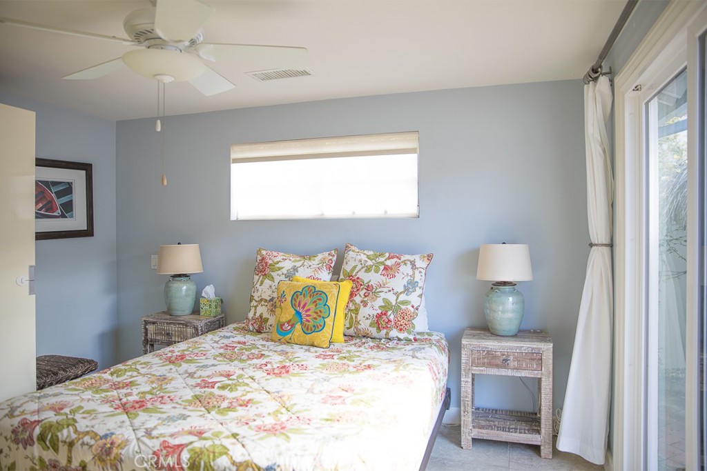 1086 Glenneyre Street Property Photo 27