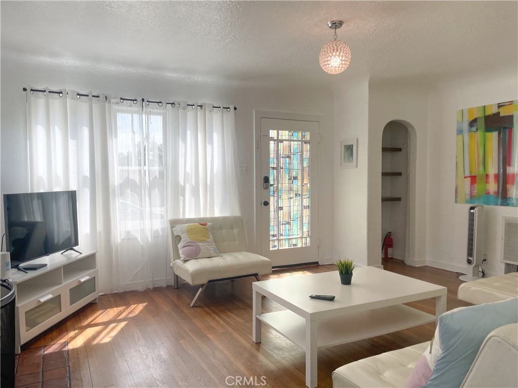 428 S Ditmar Street Property Photo 3
