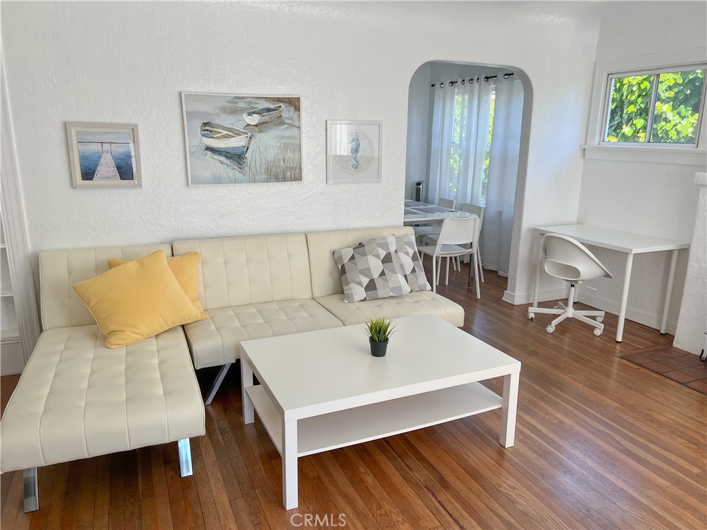 428 S Ditmar Street Property Photo 4
