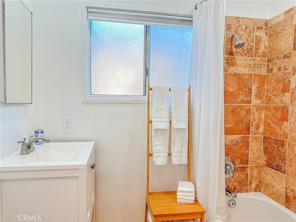 33922 Malaga Drive Property Photo 13