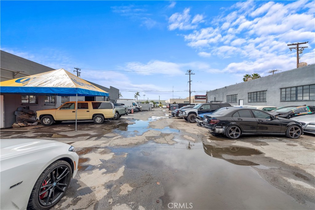 116 E 16th Street Property Photo 18