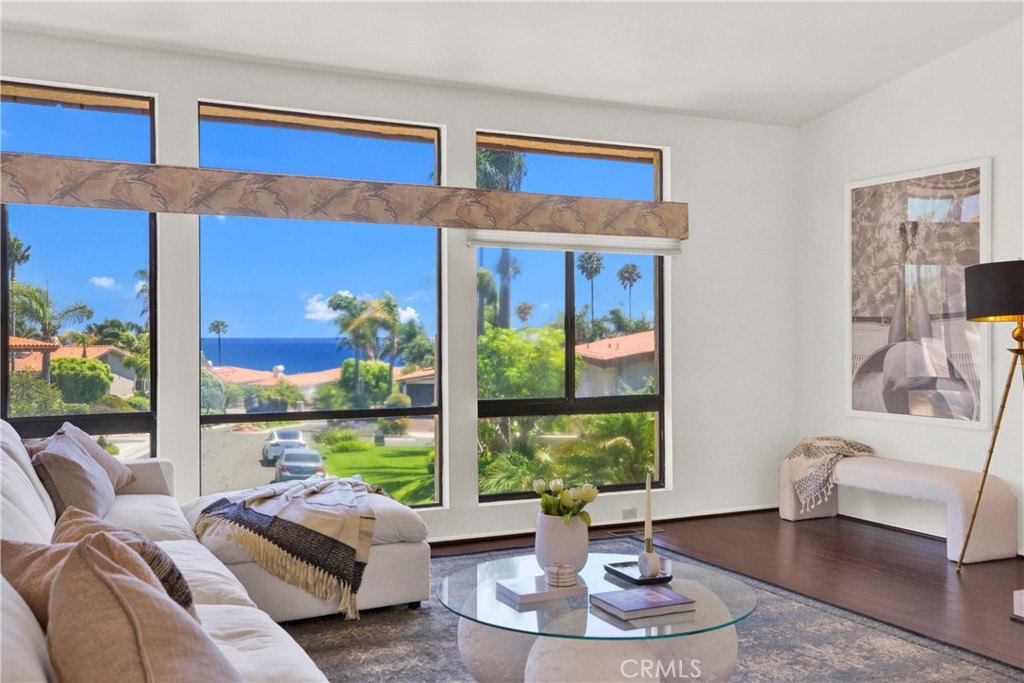 32701 Via Palacio Property Photo 1