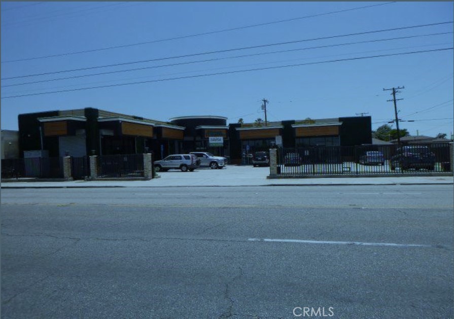 546 W Compton Boulevard Property Photo 16