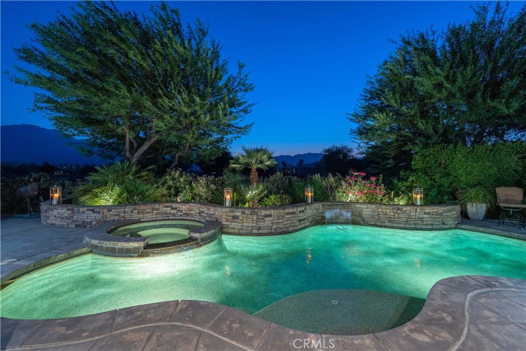55315 Turnberry Way Property Photo 2