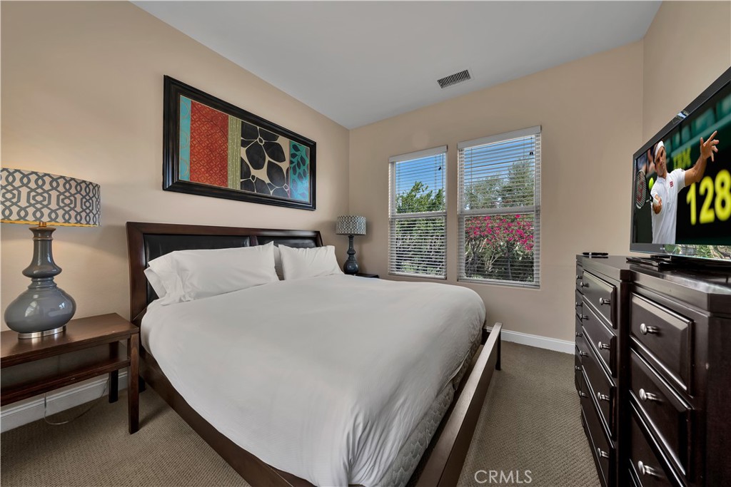 55315 Turnberry Way Property Photo 15