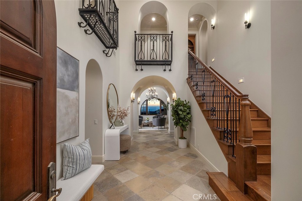 8 Night Sky Property Photo 3