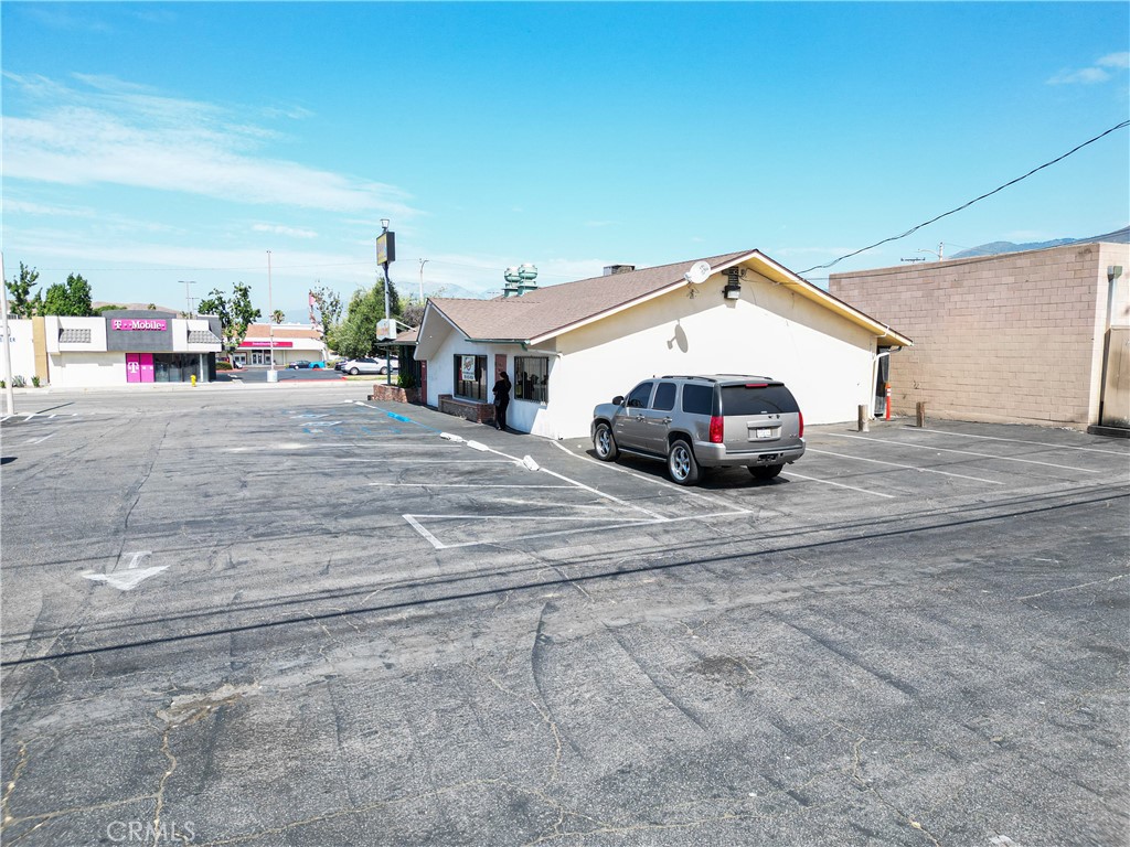 4151 N Sierra Way Property Photo 13