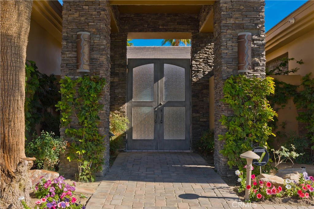 57780 Troon Way Property Photo 16
