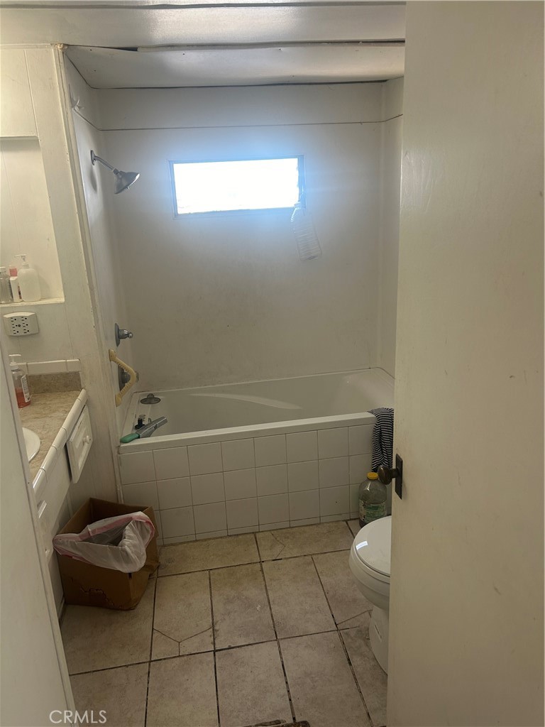 432 S Harbor Blvd 90 Property Photo 3