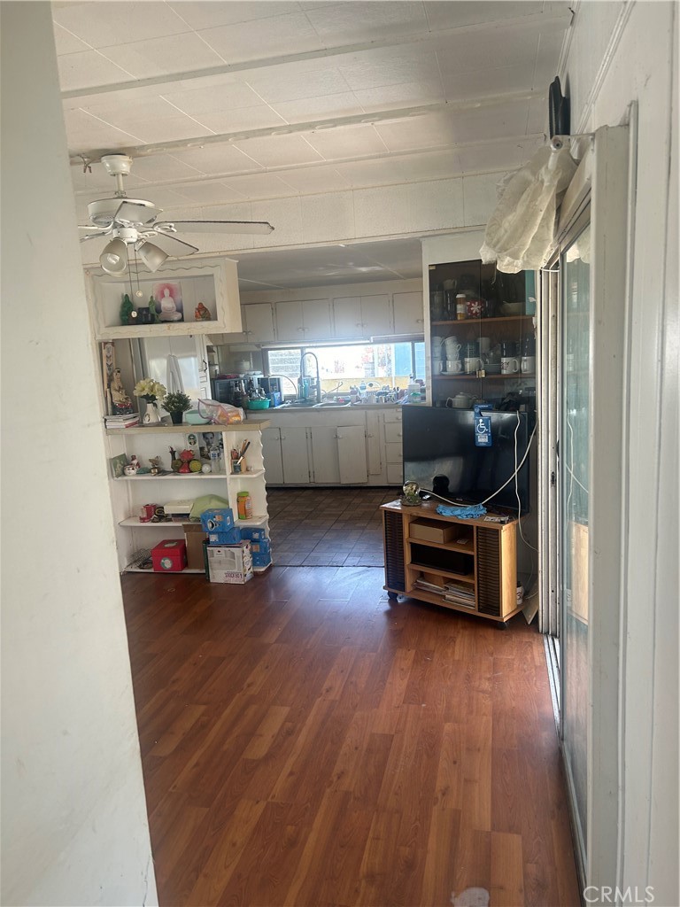 432 S Harbor Blvd 90 Property Photo 4