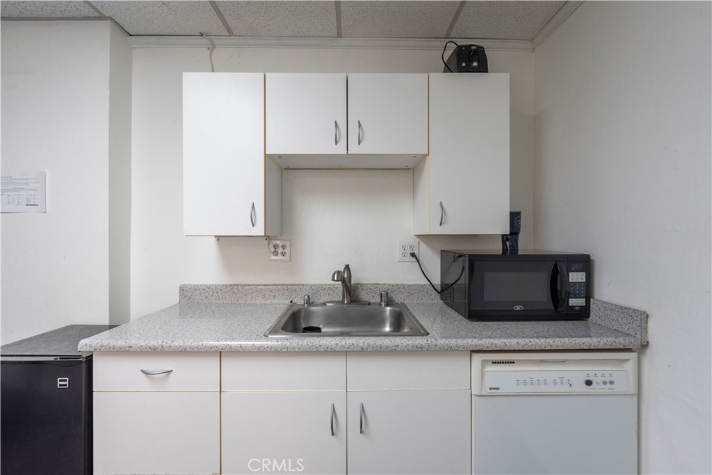21062 Brookhurst Street Property Photo 15