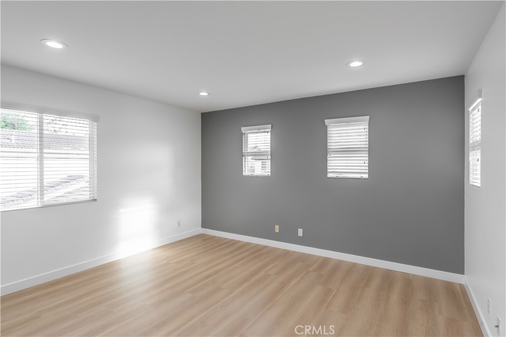 154 Saint James 53 Property Photo 15