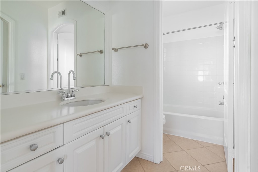 154 Saint James 53 Property Photo 17
