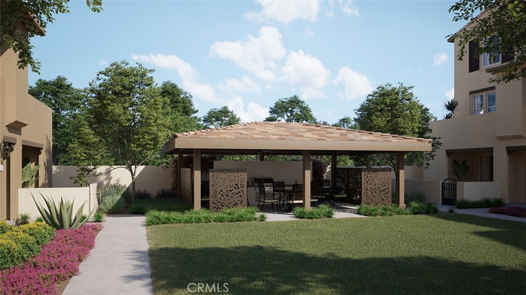 1782 W Sycamore Drive Property Photo 15