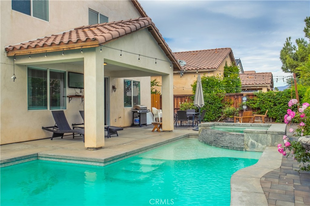 50264 San Capistrano Drive Property Photo 3