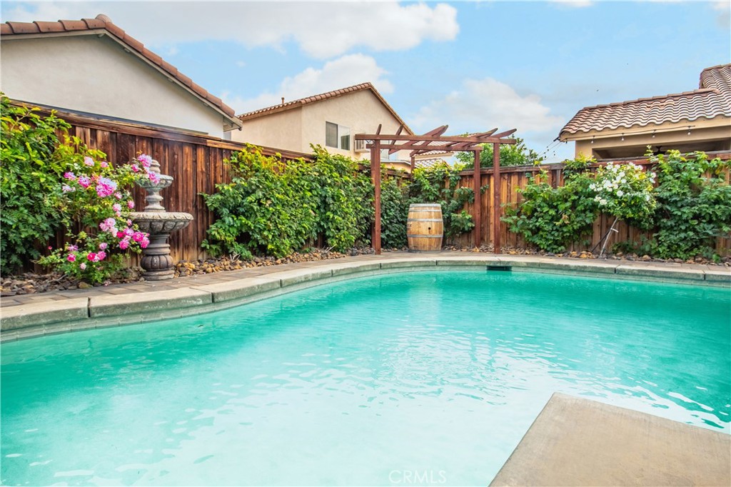 50264 San Capistrano Drive Property Photo 5