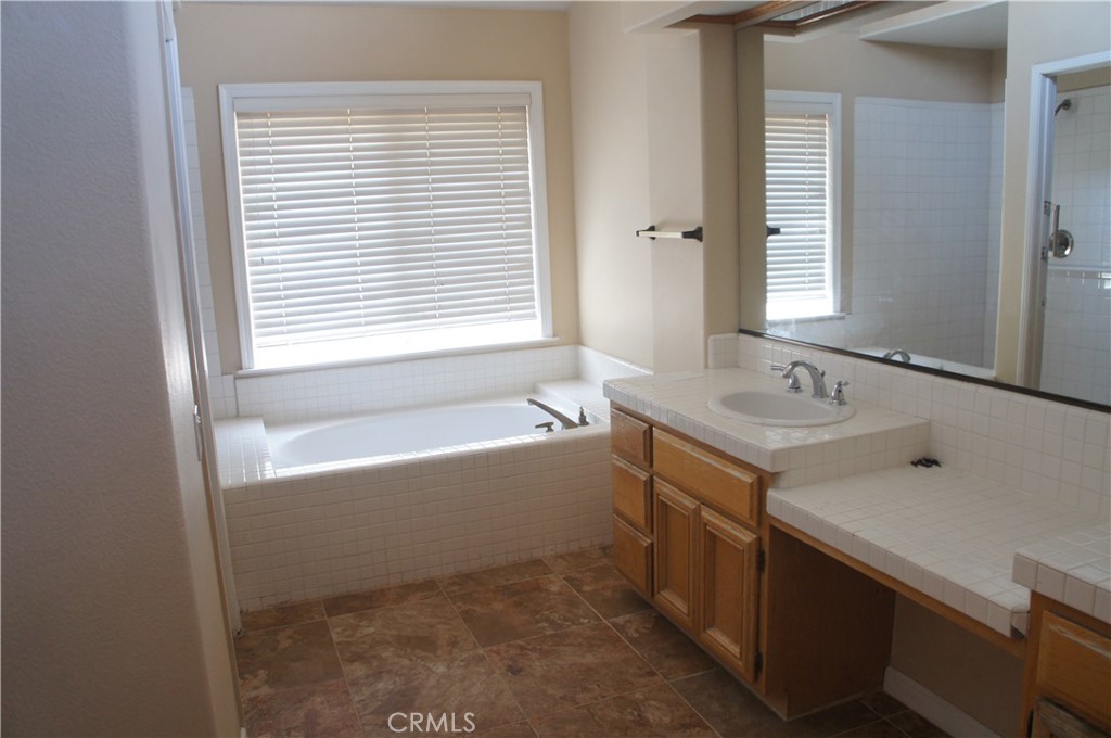 2230 Bloomfield Lane Property Photo 7