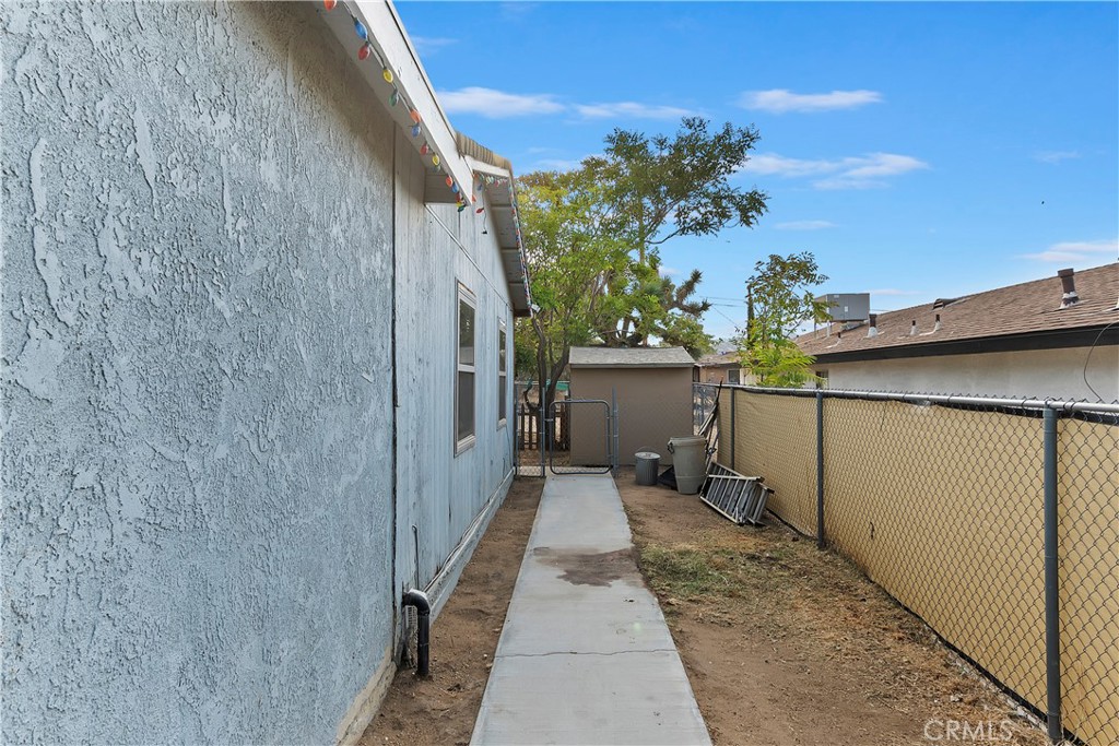 6374 Linda Lee Drive Property Photo 32