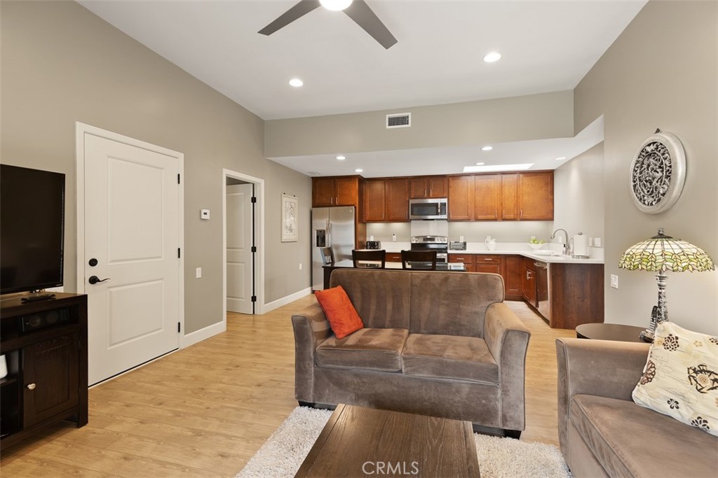 2049 Via Mariposa E H Property Photo 5