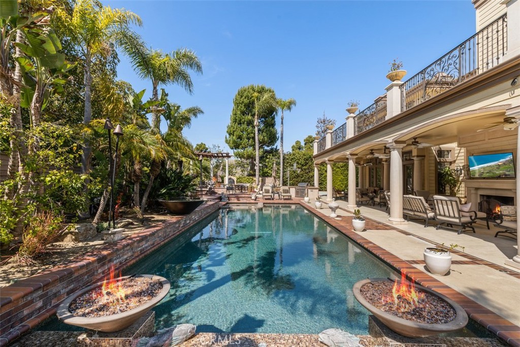6661 Alamitos Circle Property Photo 1