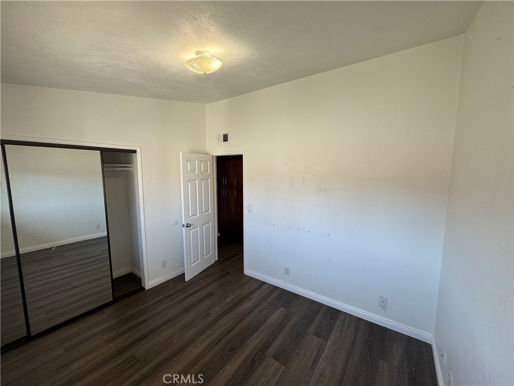 118 E Escalones Property Photo 11