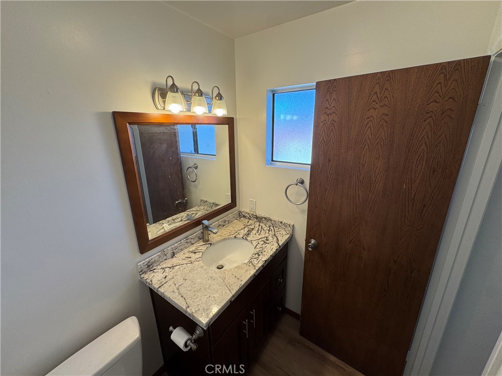 118 E Escalones Property Photo 27