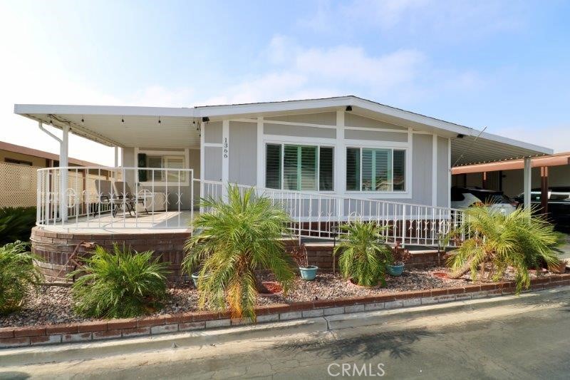 1366 Fern Lake Avenue 114 Property Photo 2