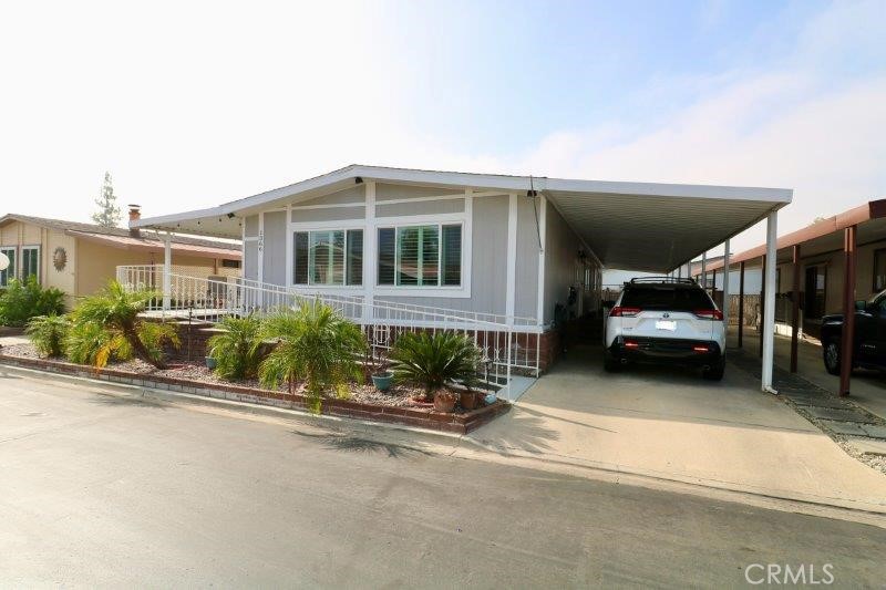 1366 Fern Lake Avenue 114 Property Photo 4