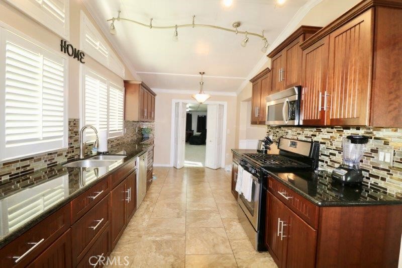 1366 Fern Lake Avenue 114 Property Photo 15