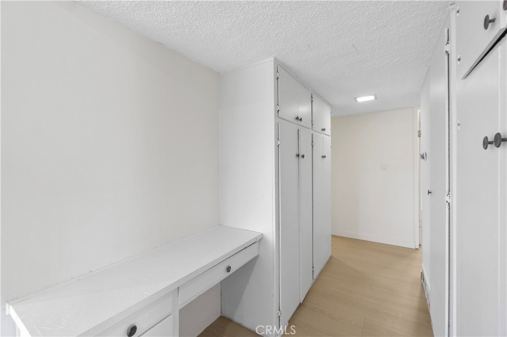 511 E Washington Avenue Property Photo 18