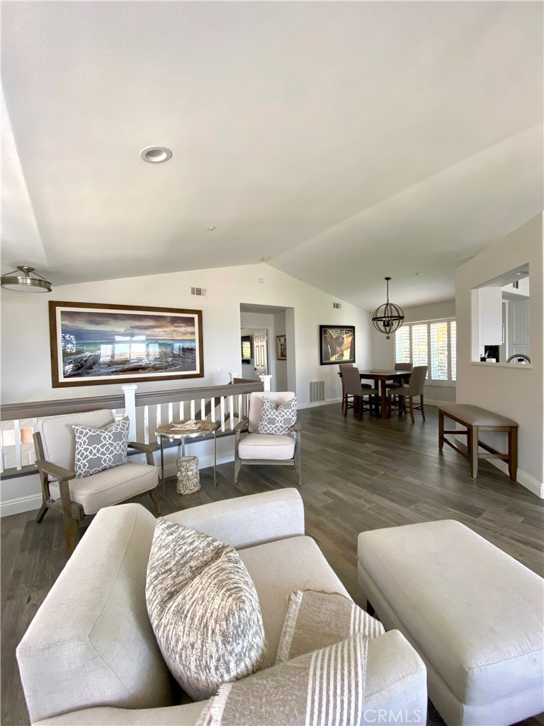 25 Ville Franche Property Photo 4