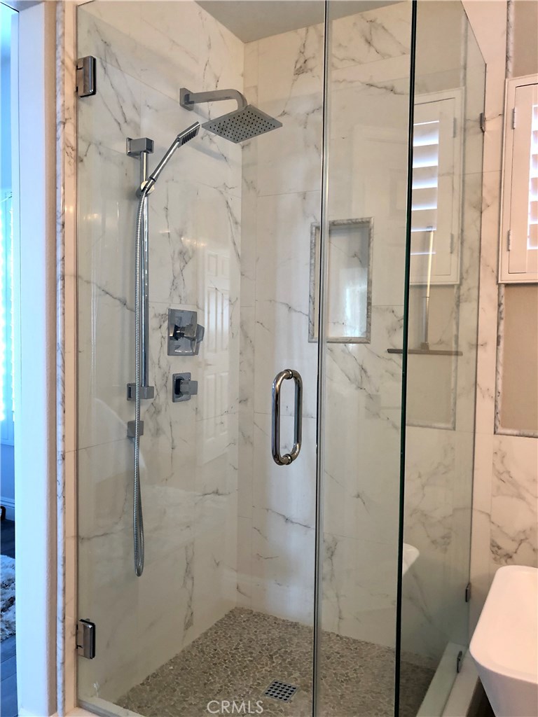 25 Ville Franche Property Photo 13