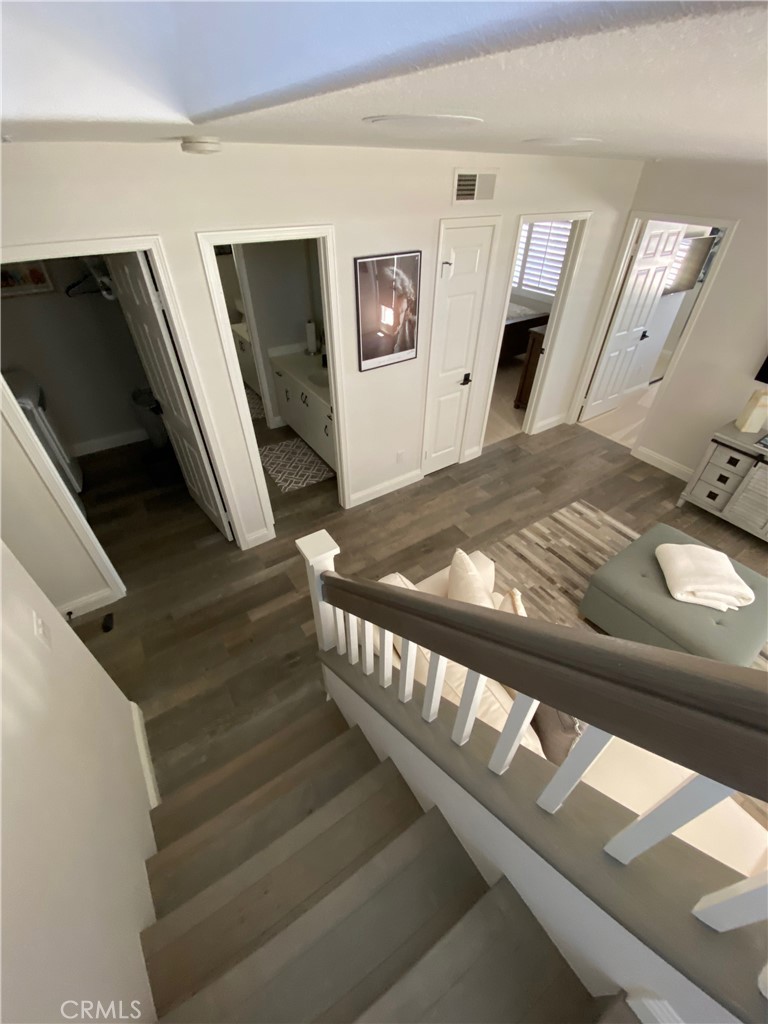 25 Ville Franche Property Photo 48