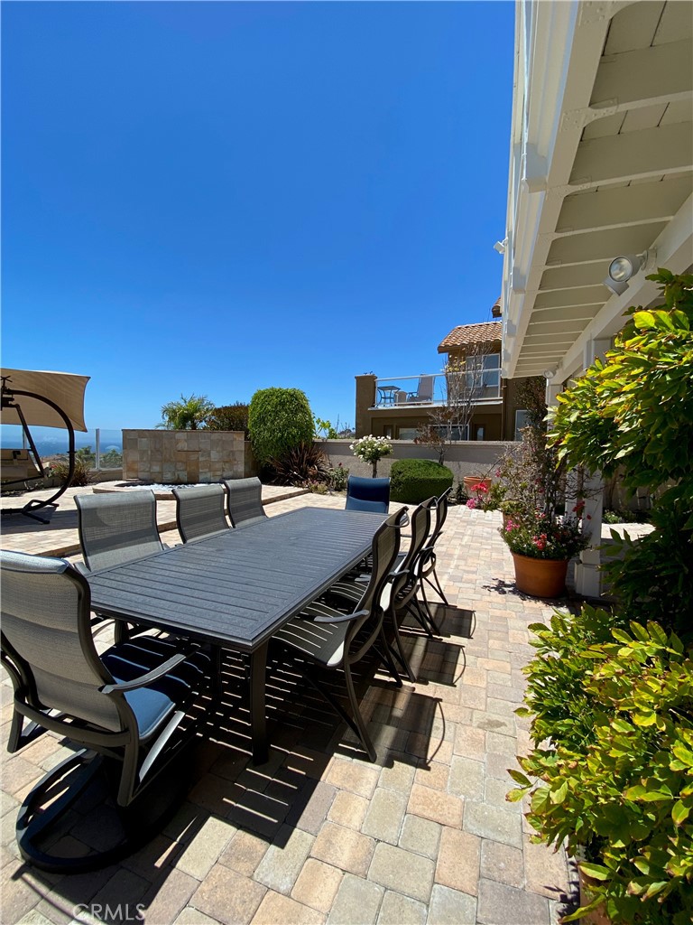 25 Ville Franche Property Photo 61