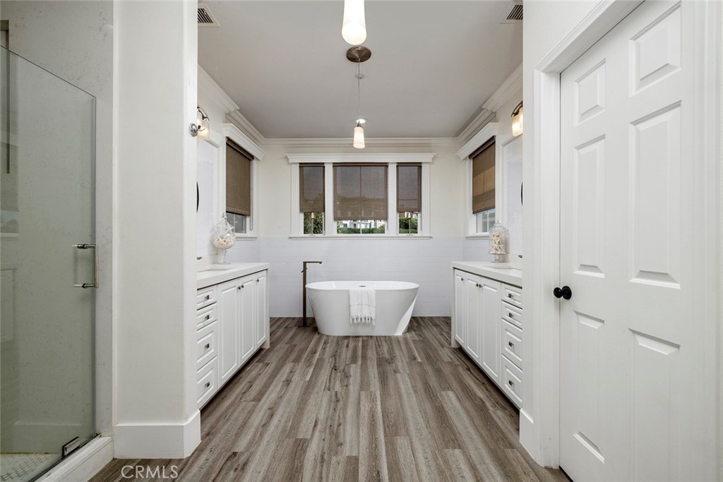 16 Coral Reef Property Photo 11