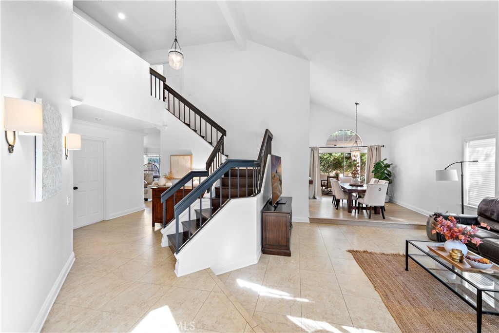 199 S Amberwood Street Property Photo 6