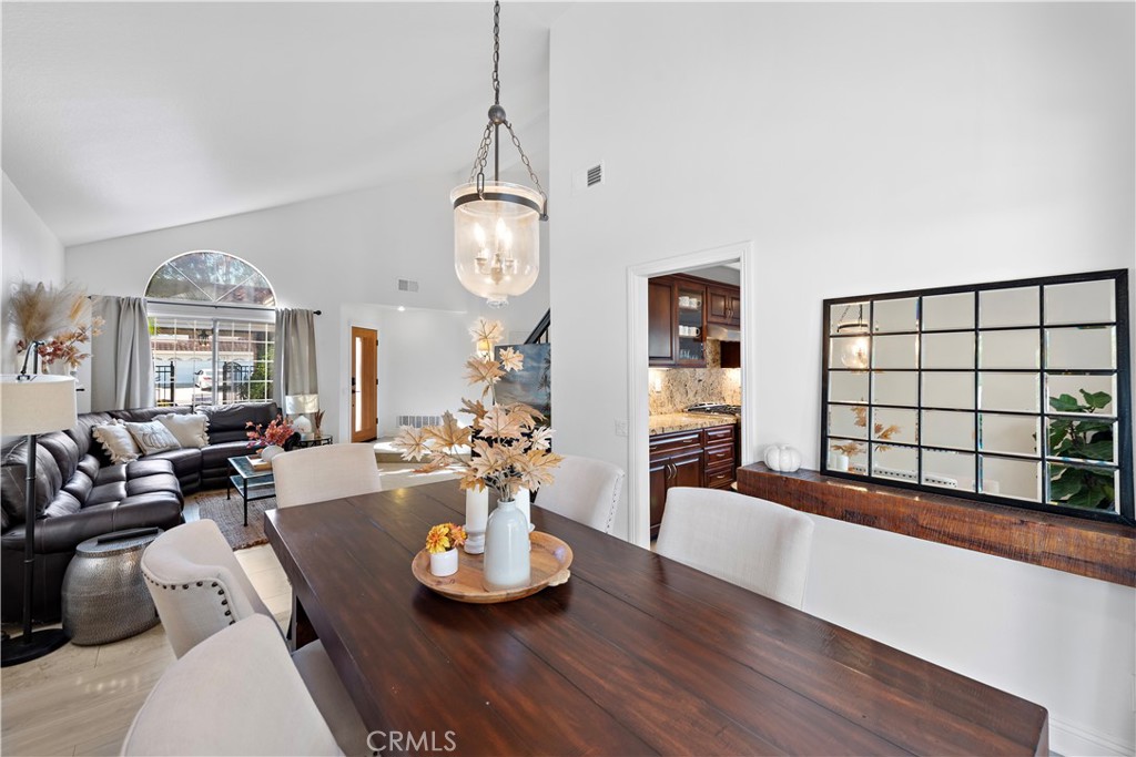 199 S Amberwood Street Property Photo 10