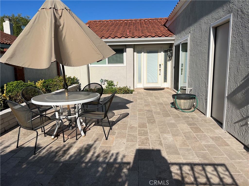 5438 Via Carrizo A Property Photo 2