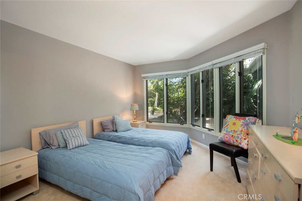 34300 Lantern Bay Drive 16 Property Photo 9